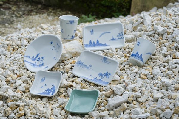 希少な高麗青磁(霧箱付き) 四方山 オツカレサマ、ワタシシリーズ第二弾 