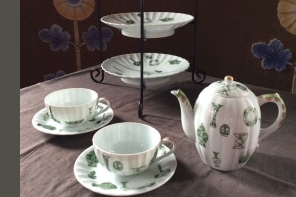 百年collection！翡翠色の「オールド・チャイナ」が誕生 | お知らせ  