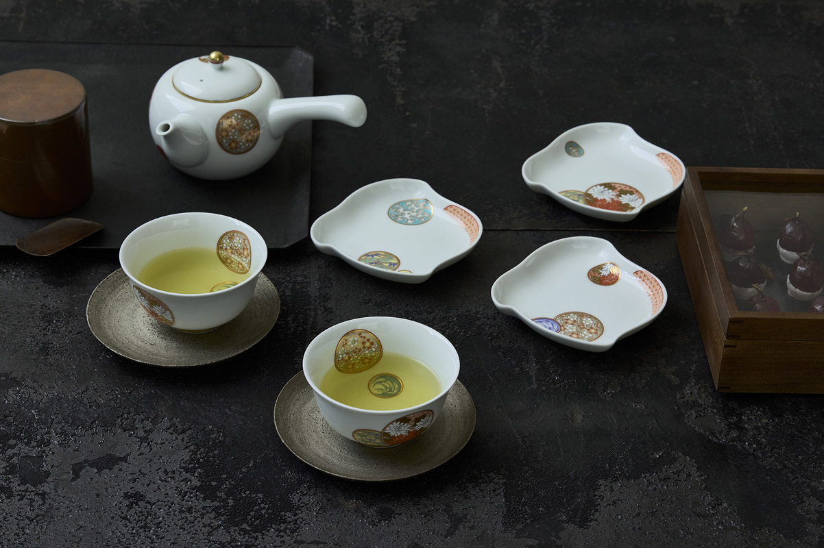 特集 | 有田焼 深川製磁｜公式オンラインストア